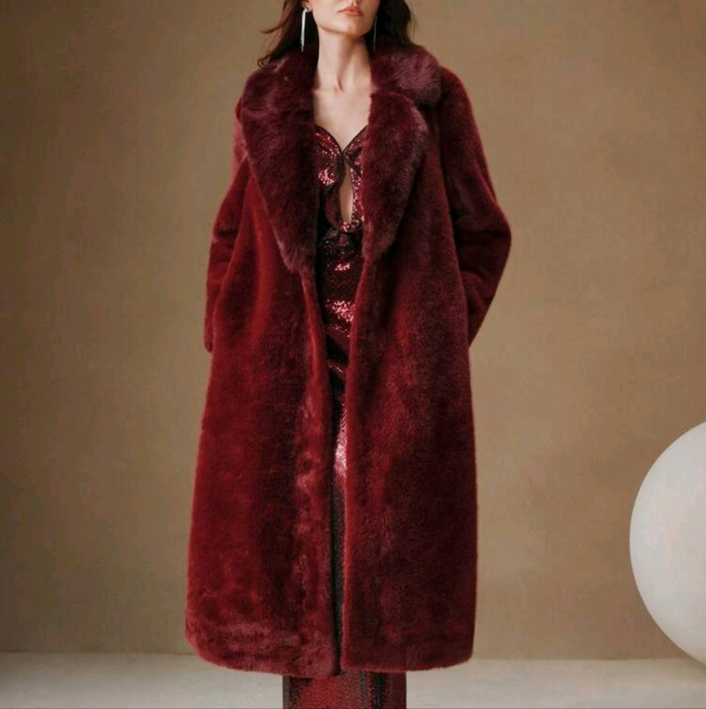 Luxury Oversized Faux Fur Long Coat - Picture 1 of 4